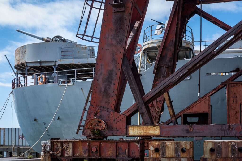 Four Days Adrift Without Power: A Navy Destroyer's Vulnerability Exposed in Contested Waters