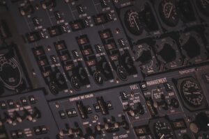 U.S. Air Force Moves Toward Portable Command Stations for Autonomous Wingman Aircraft, Contract Award Expected Mid-2026